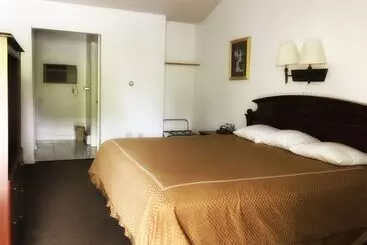 Motell Exit 5 Resort & Condominium