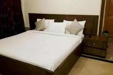 Majatalo Islamabad Royal Inn