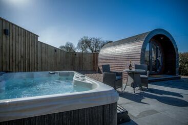 茅舍 Bracken Burrows 1 Bed Pod New Hedges