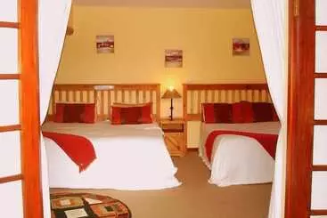 Bungalow-majoitus French Lodge International