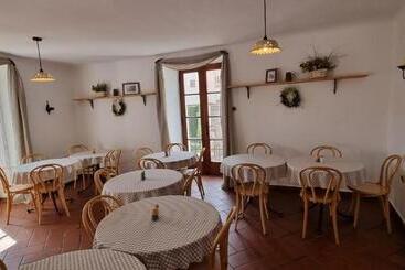 Hotel Garni Myší Díra