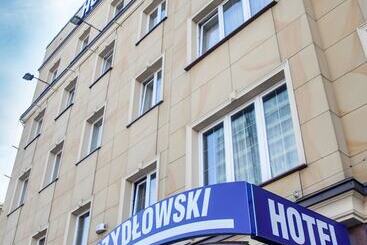 בית מלון כפרי Szydłowski