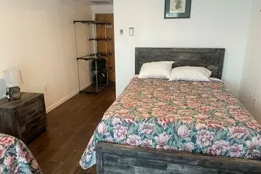 ホテル Rolling Pines Golf & Banquet Facility