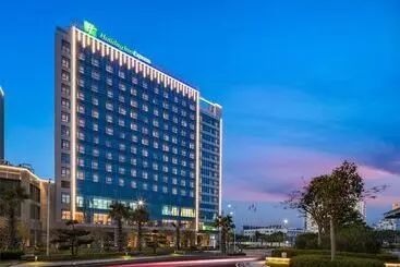 Hotel Holiday Inn Express Beihai Silver Beach, An Ihg