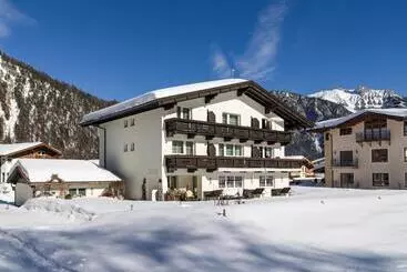 アパートメント Bergheim