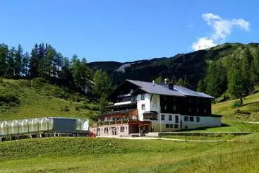 فندق Alpen Arnika