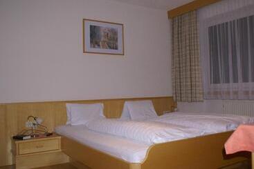 膳宿费 Gasthof Hirschen