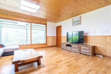 Gapyeong Hyangki Pension