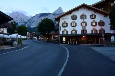 호텔 Der Grüne Baum Mountain Boutique