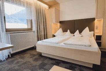 בית מלון כפרי Frühstückspension Rehwinkl