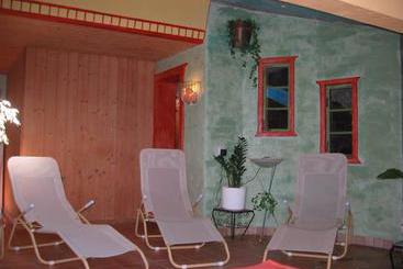 ベッドアンドブレックファースト Pension Astoria