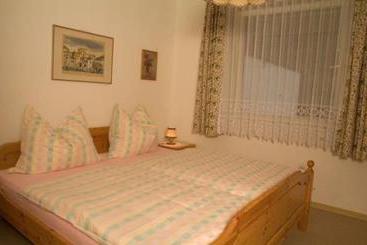 Hotell Fis-ferienwohnungen Im Salzkammergut