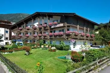 Hotel Haus Maria