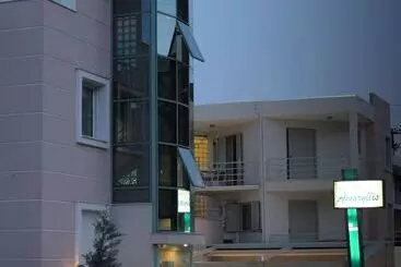 Amaryllis Hotel Apartments