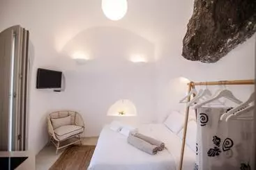 Oia Mare Villas