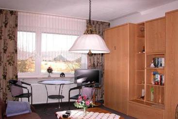 Hotel Ferienwohnung Martina F***