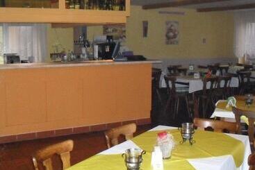 فندق Mainzer Rad