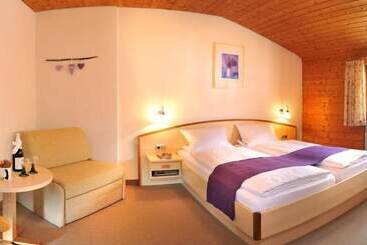 住宿加早餐 Gästehaus Enzianhof Hotel Garni