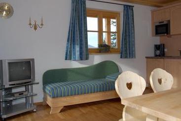 Quinta ou Casa Rural Ferienwohnungen Oberkollerhof, Familie Breitmoser