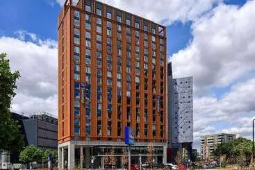 Hotel Travelodge London Docklands Central