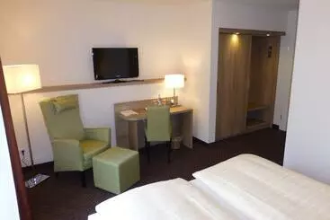 酒店 Landgasthof Zum Grünen Walde