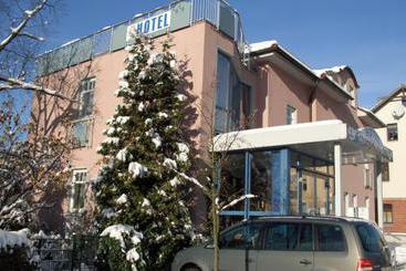 Hotel Schöne Aussicht