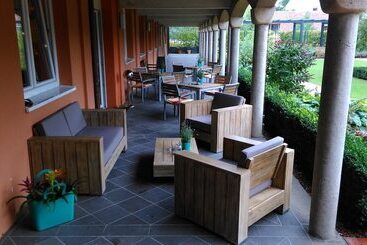 住所 Klostergarten