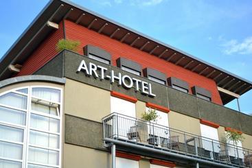 호텔 Art  Weingarten  Pizzeria Restaurant