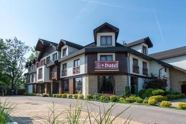 בית מלון כפרי Badura