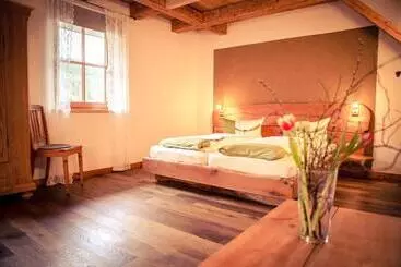 酒店 Fehrenbacherhof Naturgästehaus