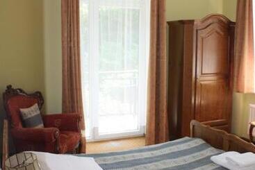 בית מלון כפרי Ośrodek Wypoczynkowy Rapsodia