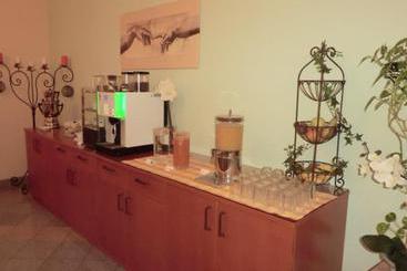 ベッドアンドブレックファースト Pension Zum Römer