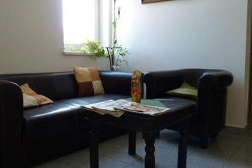 مبيت وإفطار Pension Zum Römer