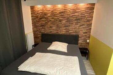 酒店 Silvio Gesell Tagungsstätte