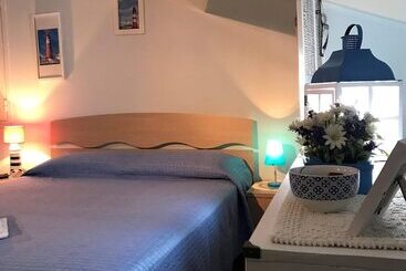 Bed and Breakfast Faro Bianco Bb Fronte Mare