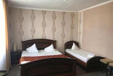 پانسیون Guest House Grant