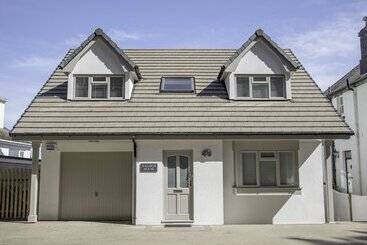 별장 Raleigh House