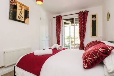 Dom wiejski Valley Lodge 52