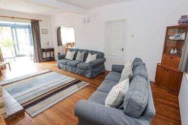 بيت ريفى Ashdown House