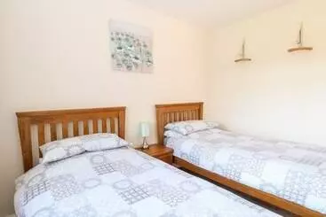 Mökkimajoitus Elliott's Retreat