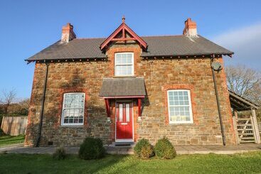 کلبه Maesoland Farm