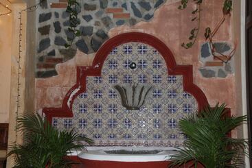 هتل Casa El Calvario