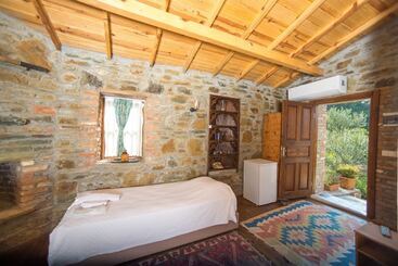 هتل Heaven's Gate