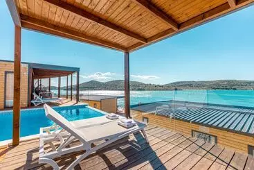 Hotelli Olivia Green Camping