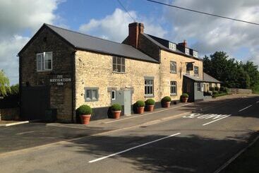 Pensiune Elm Tree Farm Accommodation