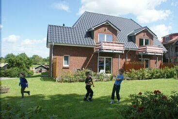 بنسيون Ponyhof Naeve Am Wittensee