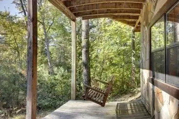 Mökkimajoitus A Bear Pause