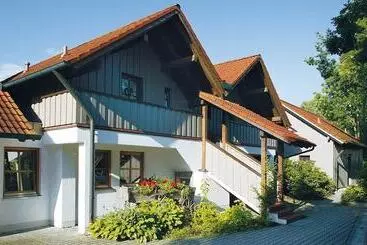 Hotelli Camping Dreiquellenbad