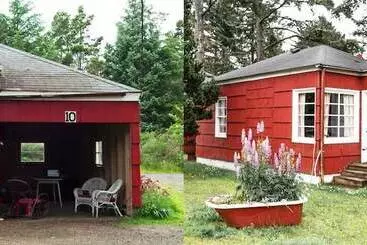 Hotel Sou'wester Lodge & Vintage Trailers