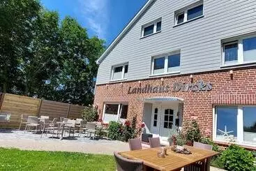 ホテル Landhaus Dircks